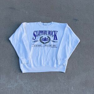 VINTAGE SLIPPERY ROCK UNIVERSITY CREWNECK SWEATSHIRT